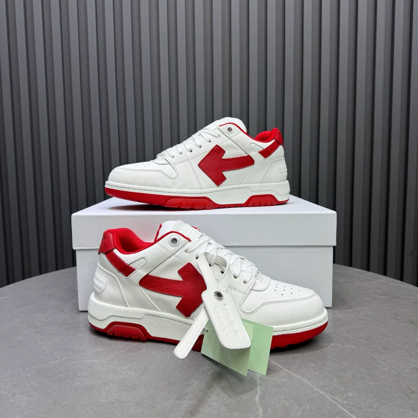 P620 OFF WHITE⚡️Couple model⚡️35-40 women’s model 39-46 men’s model